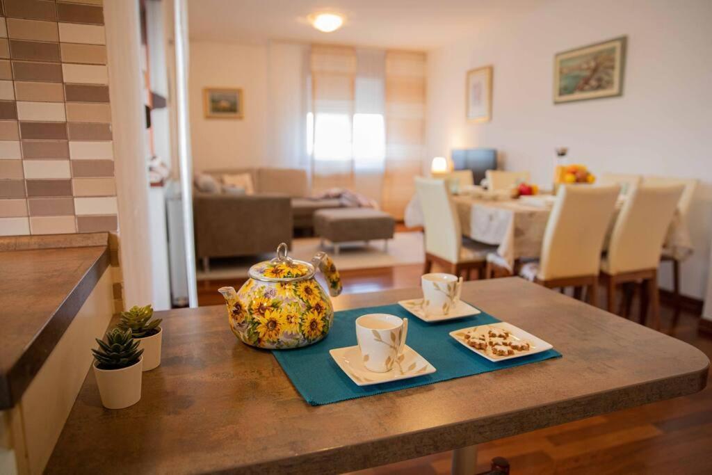 Sunny Day -Arena Zagreb , 2 Bathrooms, 102M², Ngoại thất bức ảnh