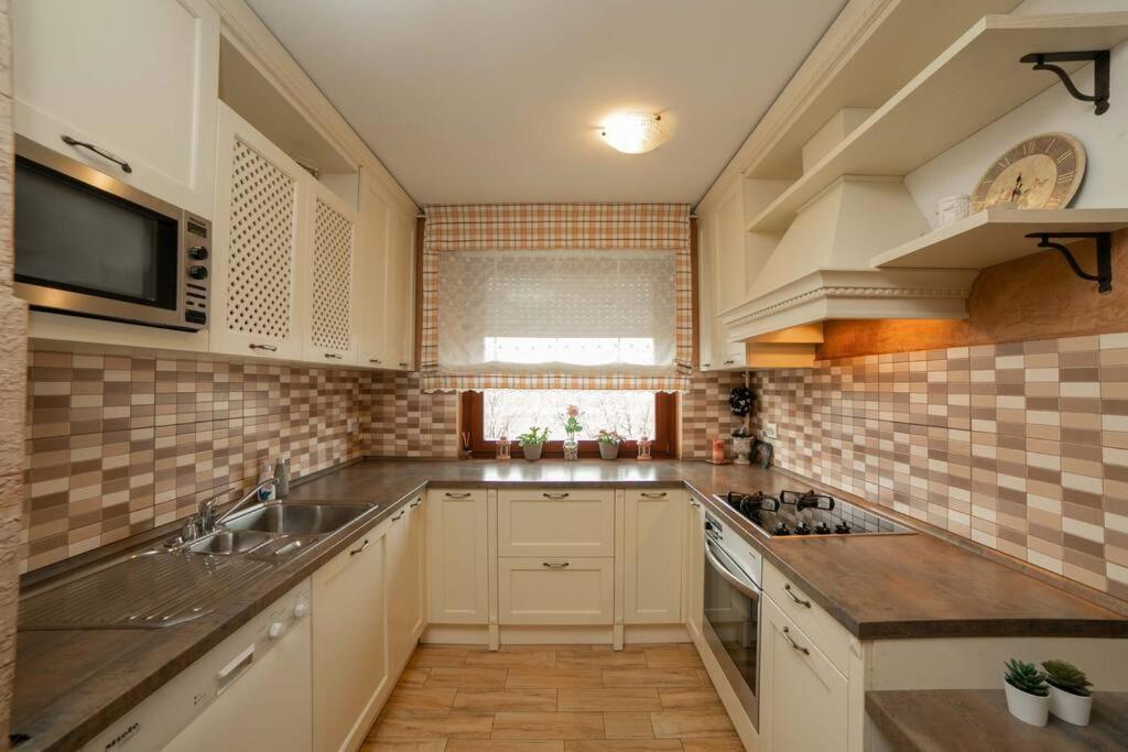 Sunny Day -Arena Zagreb , 2 Bathrooms, 102M², Ngoại thất bức ảnh